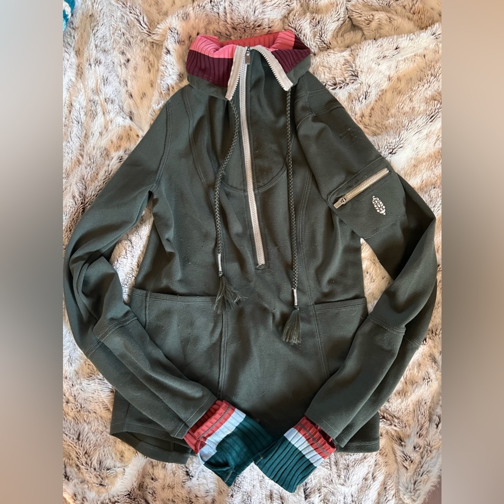 fp movement pullover